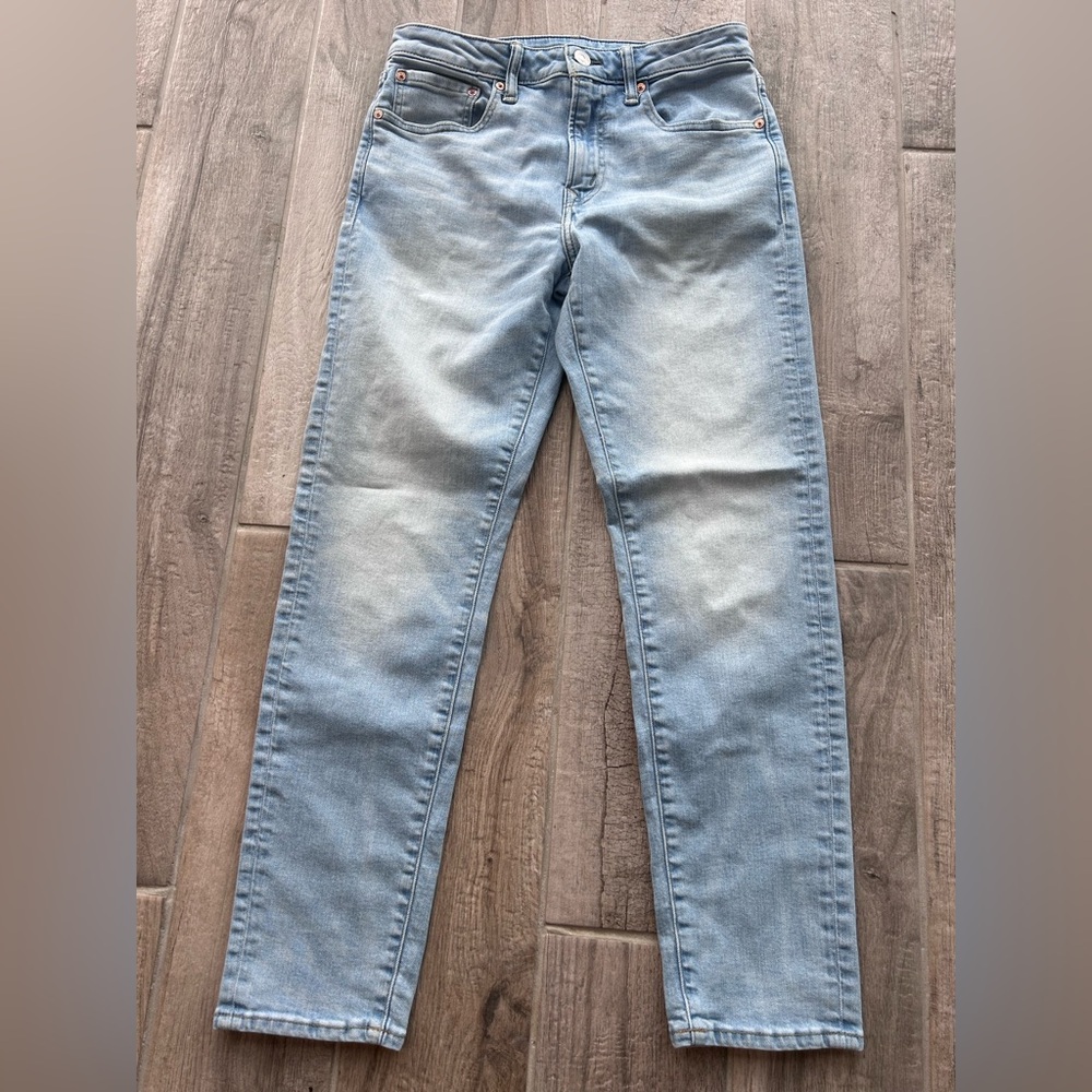 Men’s American Eagle AirFlex+Athletic jeans- Size 28x30